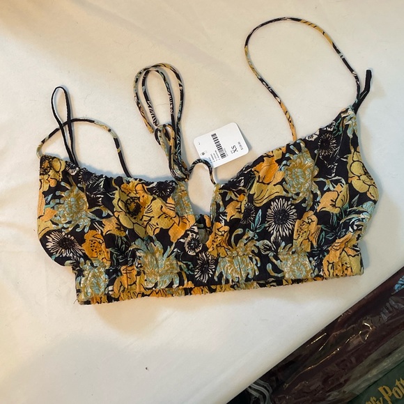 Free People Rise and Shine Set - Picture 3 of 4